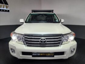 2013 Toyota Land Cruiser 200 4.5D-4D V8 VX