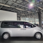 2022 Hyundai Staria 2.2D Executive 9-Seater — thumbnail 2