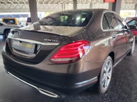 2015 Mercedes-Benz C-Class C250 BlueTec Avantgarde