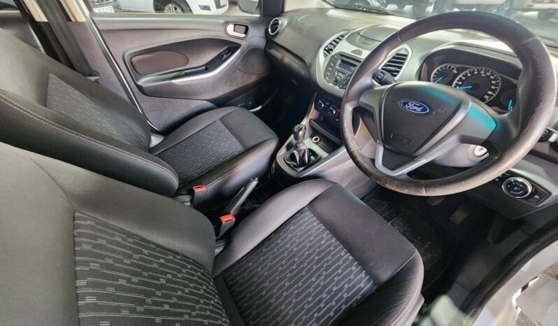 2017 Ford Figo Hatch 1.5 Trend full