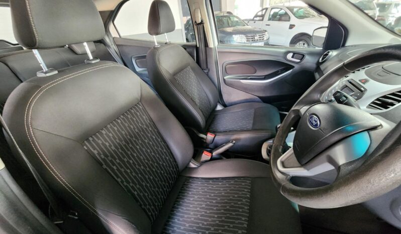 2017 Ford Figo Hatch 1.5 Trend full