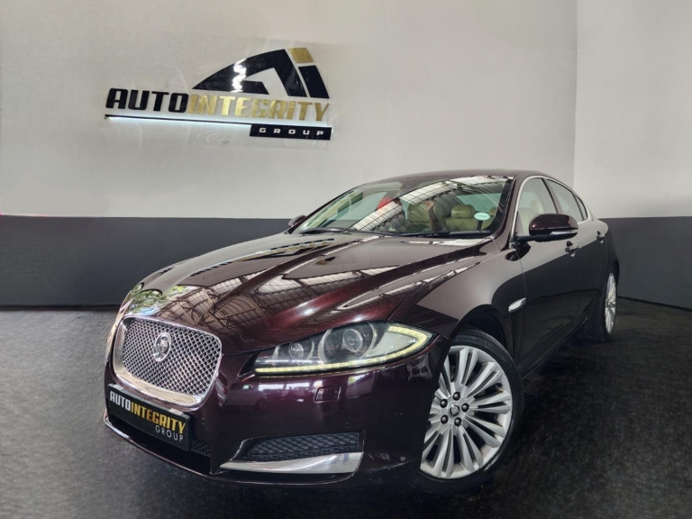 2013 Jaguar XF 2.2D Premium Luxury