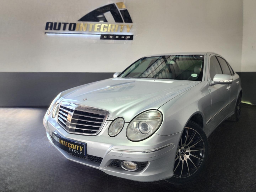 2007 Mercedes-Benz E-Class E500 Elegance — image 1 of 3