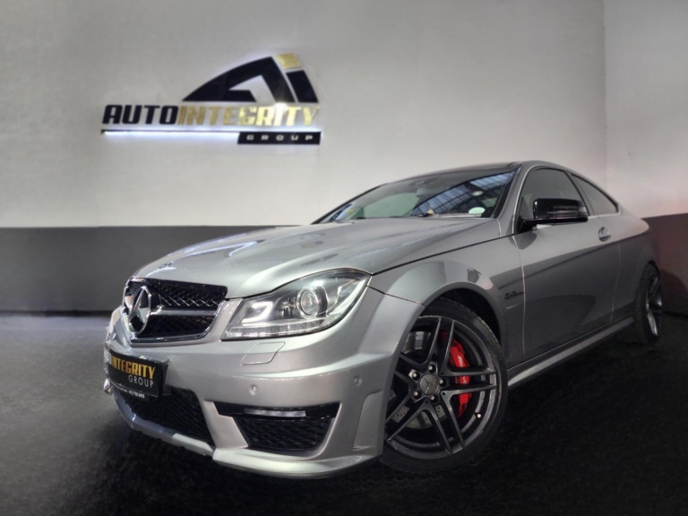 2011 Mercedes-Benz C-Class C63 AMG Coupe