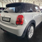 2014 MINI Hatch Cooper Hatch 3-Door Auto — thumbnail 2