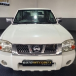 2016 Nissan NP300 Hardbody 2.4 Double Cab 4x4 — thumbnail 2